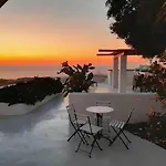 Ammos Santorini Fira (Santorini)